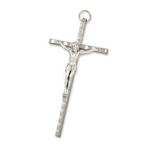 Metallkreuz / Kruzifix silberfarben 11 x 5,5 cm - Wandkreuz